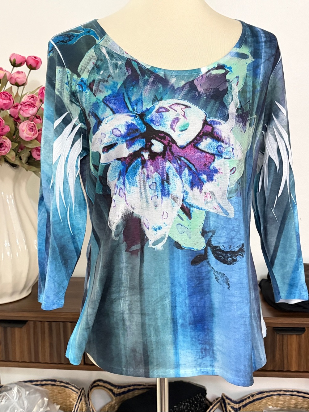 Coldwater Creek Blue & Teal Floral Scoop Neck Long Sleeve Top